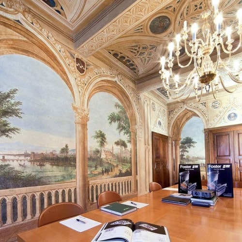 Schutz des kulturellen Erbes, Foster glaubt und investiert in das kulturelle Erbe Italiens