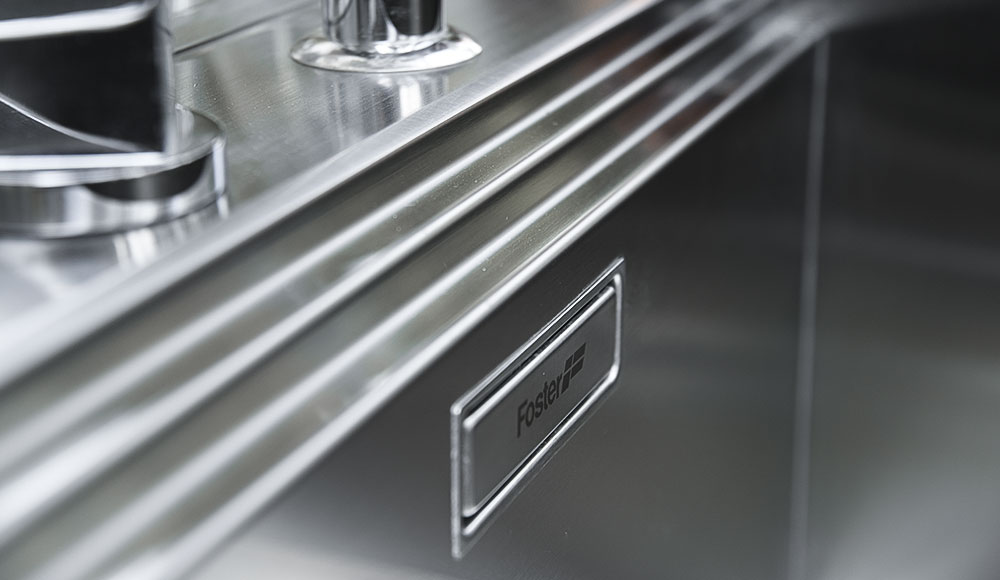 Edelstahlspülen, Einbeckenspülen, Doppelbeckenspülen, hergestellt und entworfen in Italien