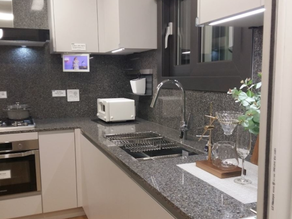 Lamian Readers Circle