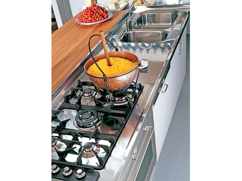 1986: Maßgeschneiderter Raum