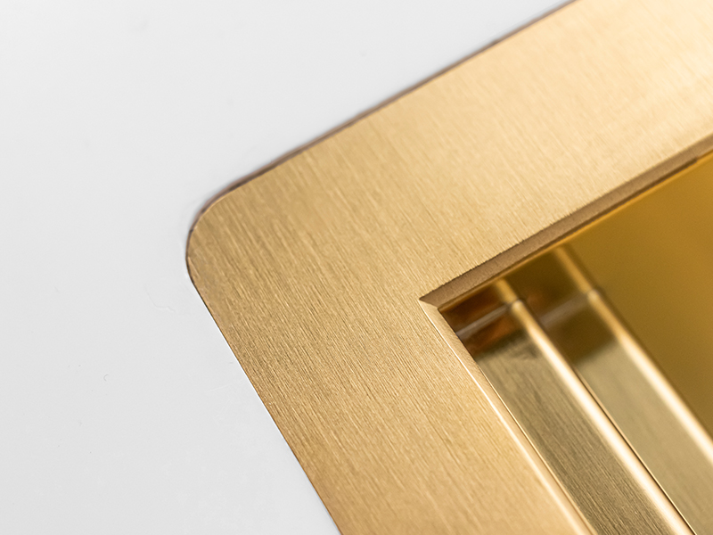 Die Kollektion Foster PVD ... GOLD