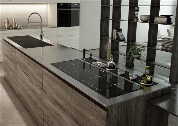 KUNDENSPEZIFISCHE FERTIGUNGEN