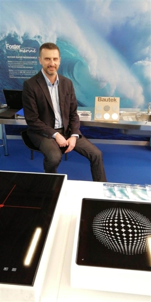 Foster auf der SEATEC in Carrara