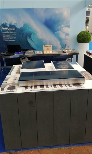 Foster auf der SEATEC in Carrara