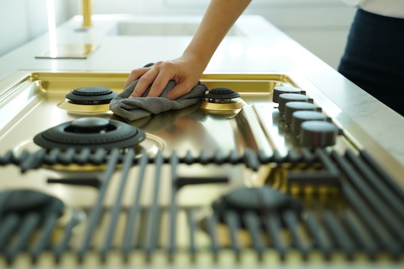 Pflege von PVD-Produkten