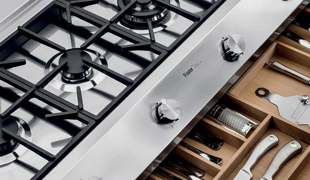 Aufsätze und Edelstahl-Arbeitsplatten