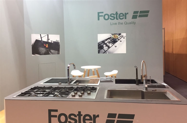 Foster auf der Sadecc 2017